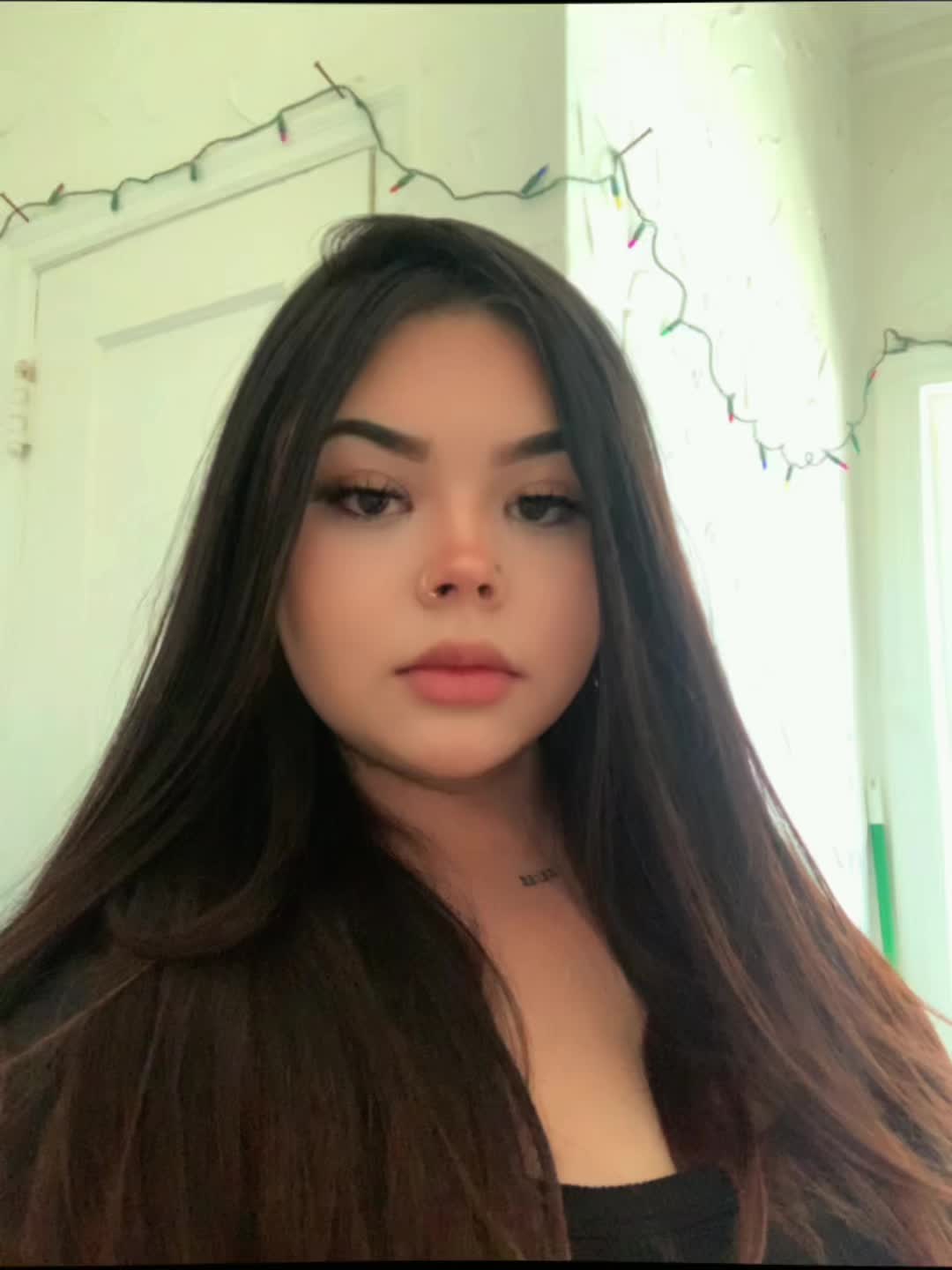 @Binthyaaa