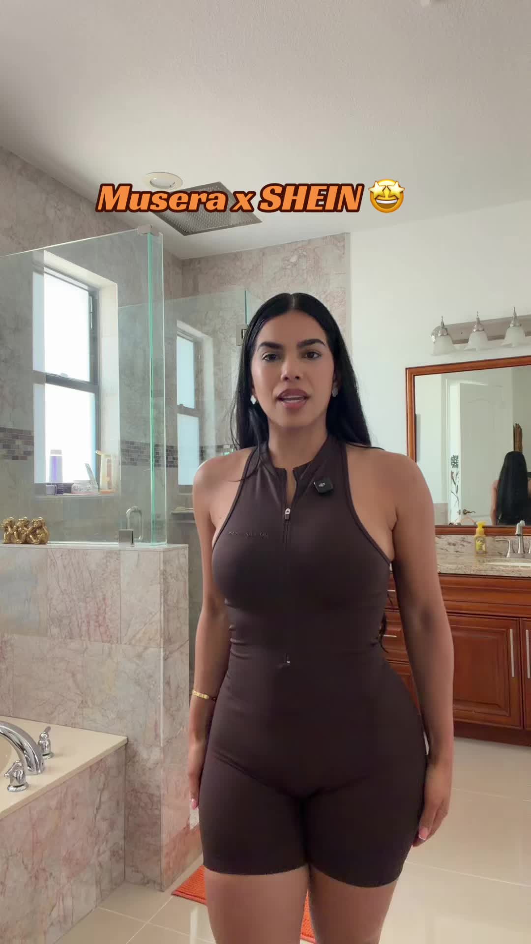 @Elizabethruizxo