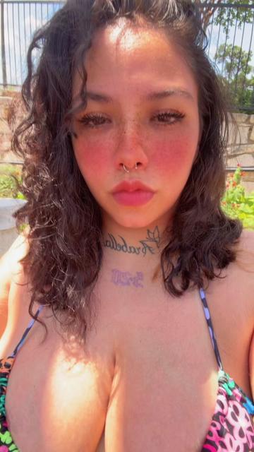@Pinkieleebeauty444