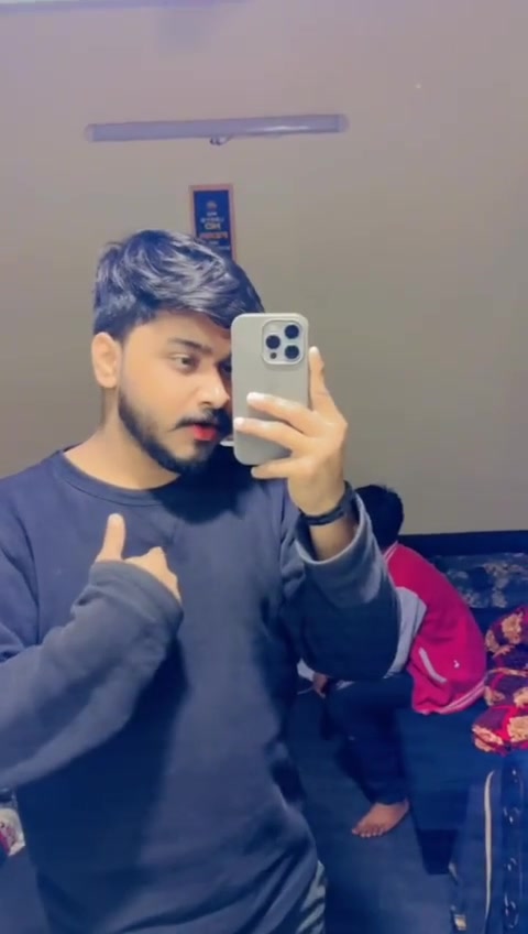 @Zaini Rajpoot🫶🏻