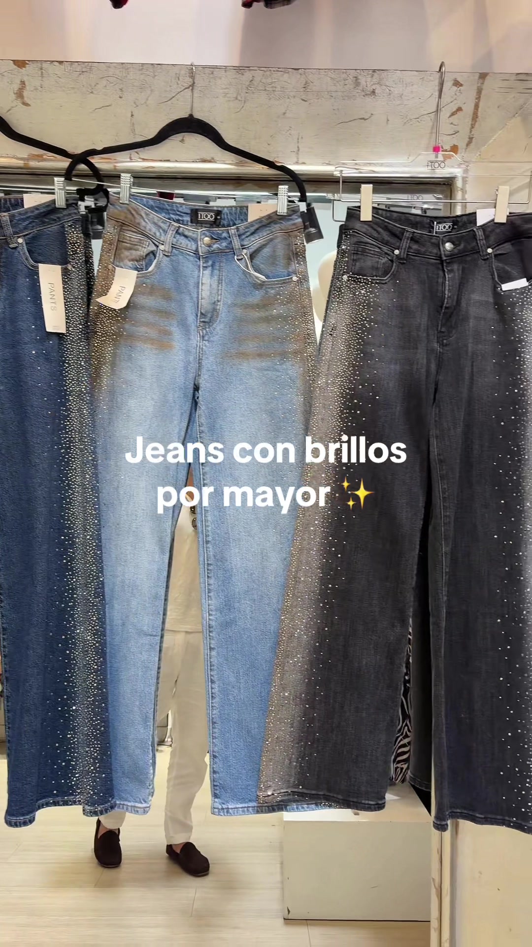 @itoofashion