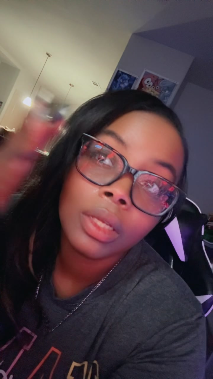 @Queen_Tay93