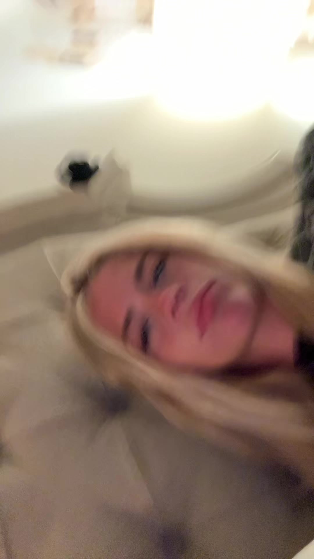 @chlo💫