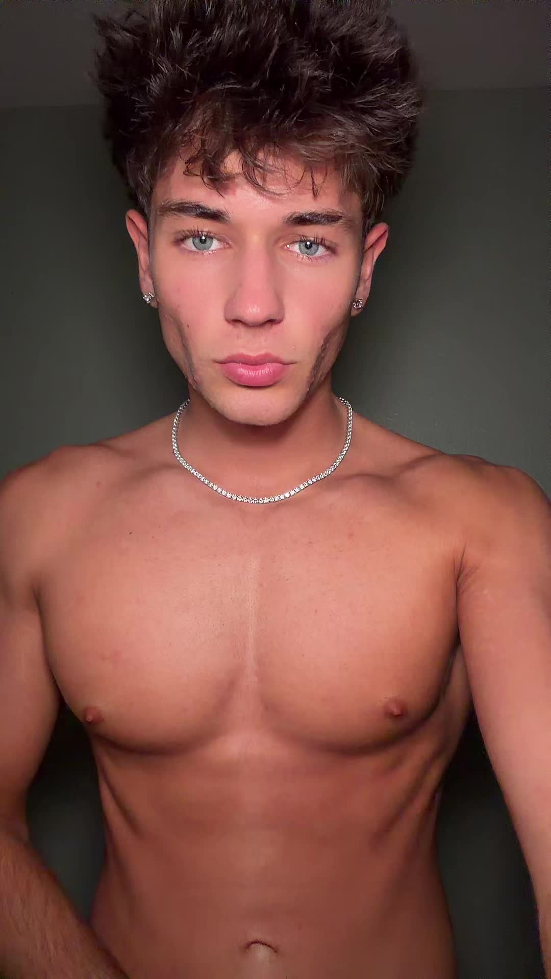 @Daniel🥞