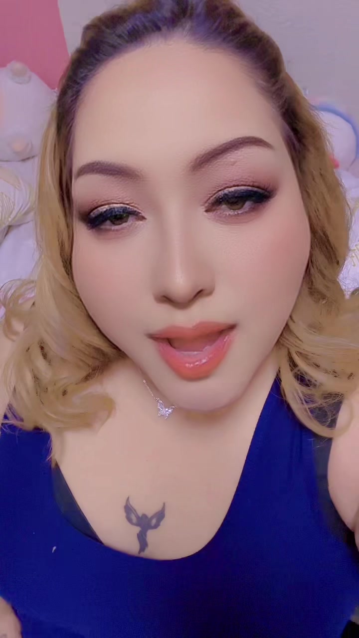 @Cristal 🦋💫