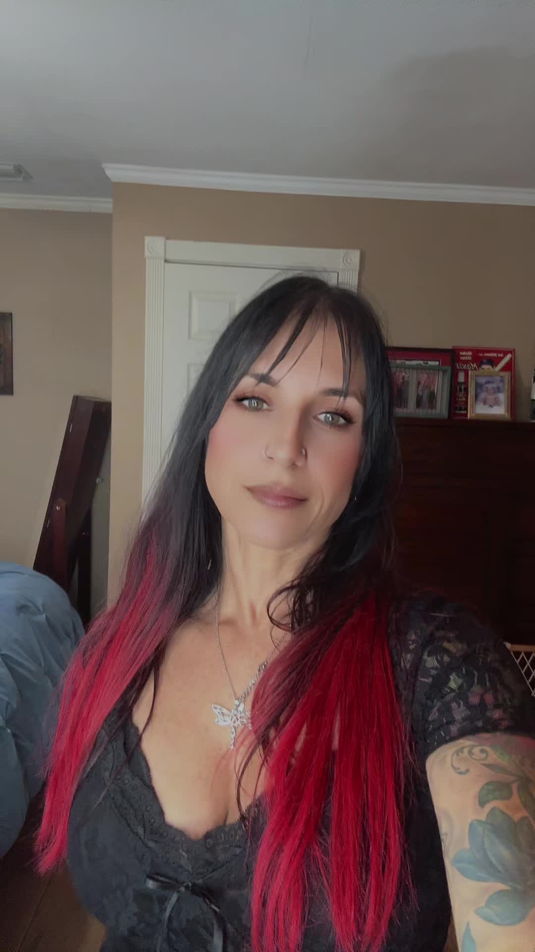 @🖤❤️Lil_rocker_girl 🖤❤️❌