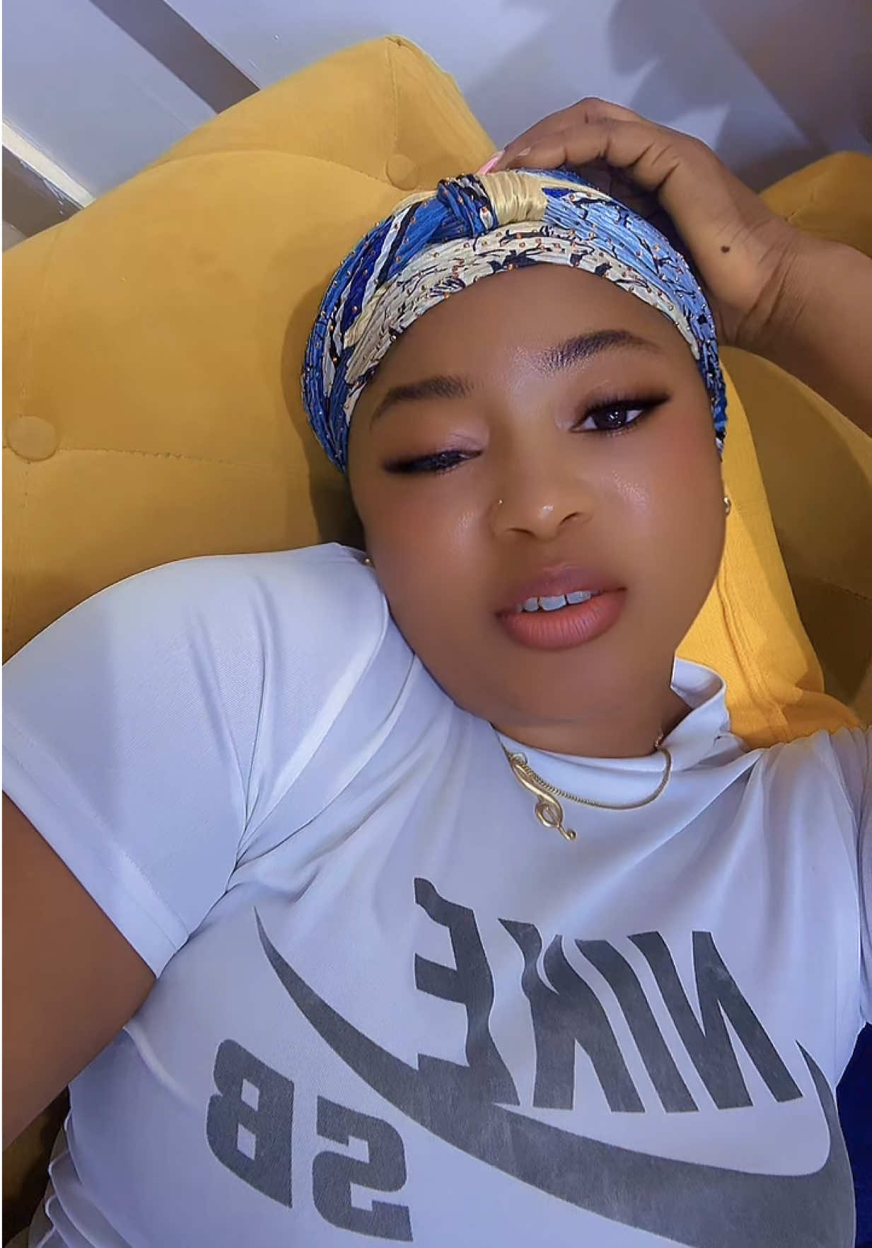 @Queenbeeba
