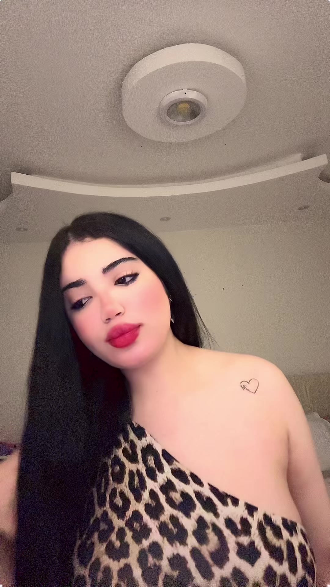 @غروره🐆🪬💙🐆
