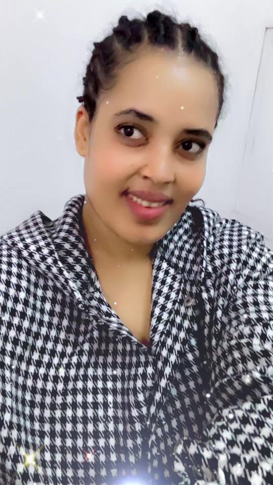 @ፍቅራህ ማሪኮኝ ፍቅራ