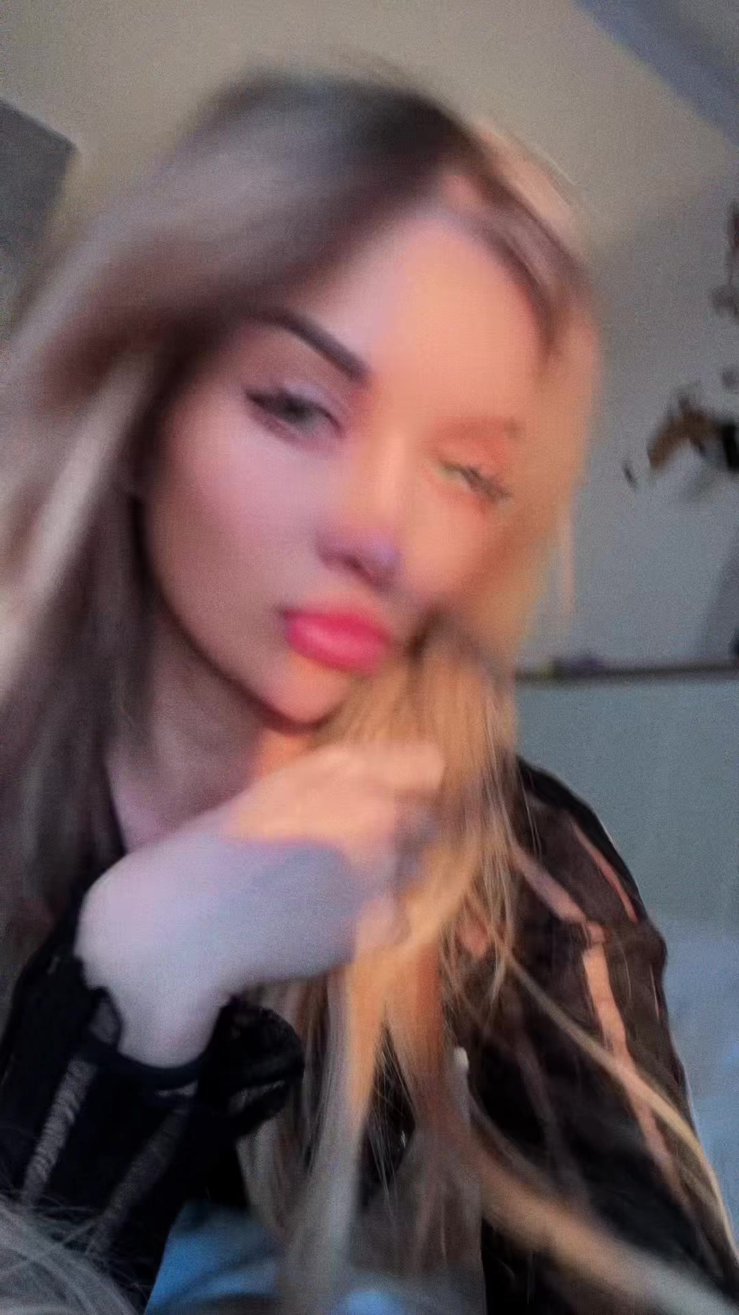 @onyllee