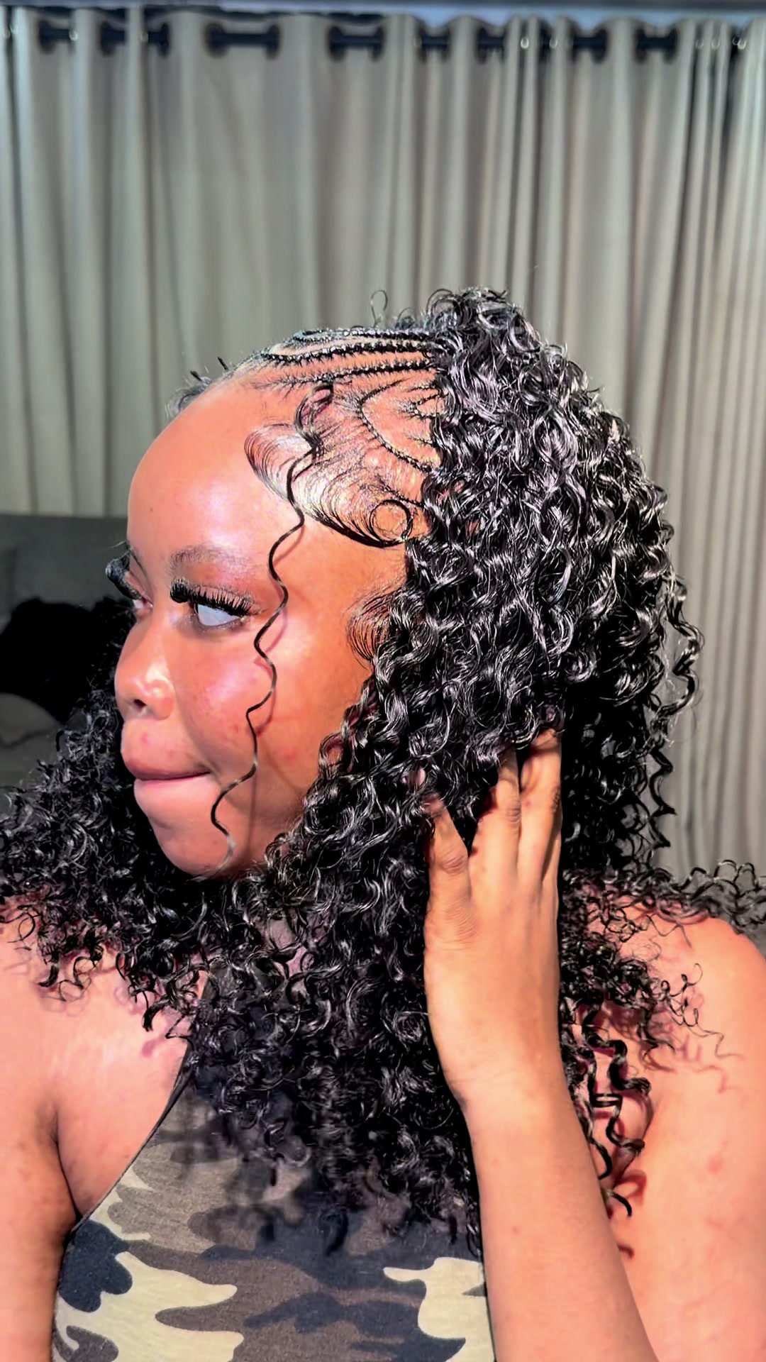@Ebony hair world