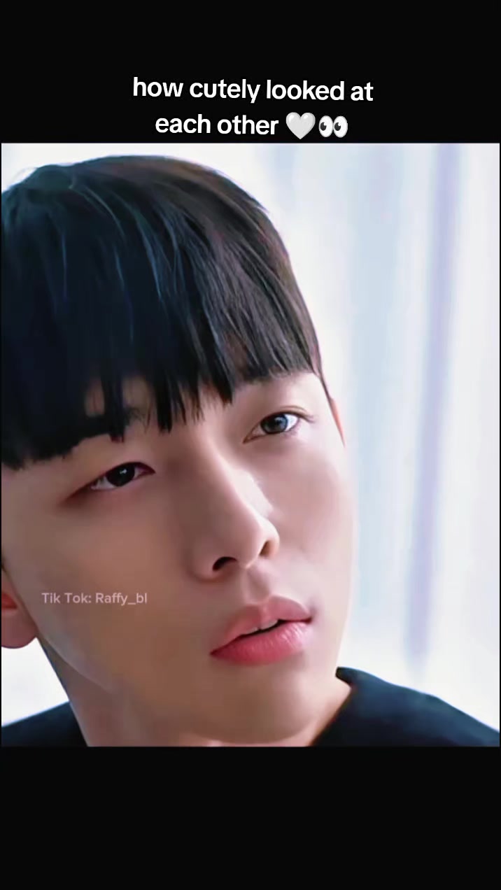 @๐๐ณ๐ถ-๐ด๐ฉ๐ช.