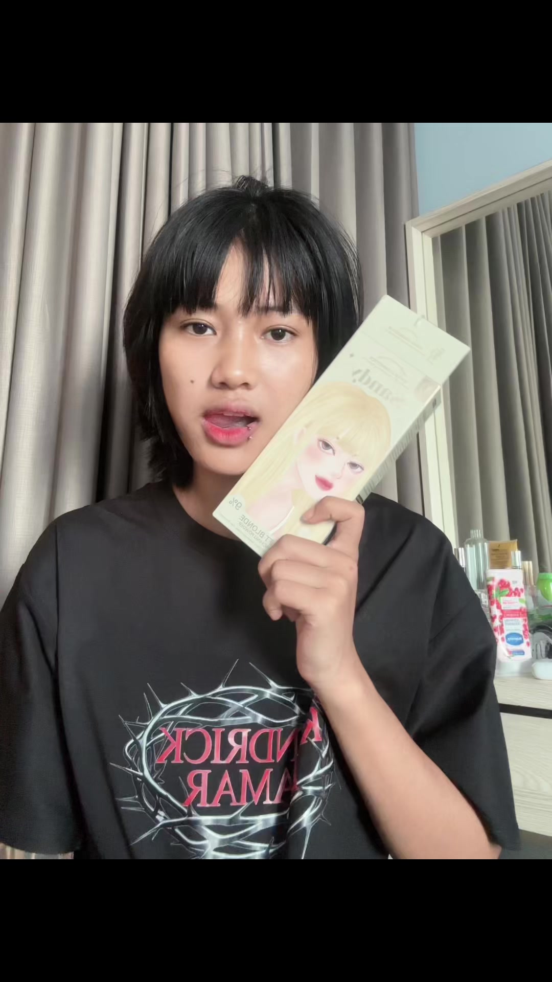 @HNIN