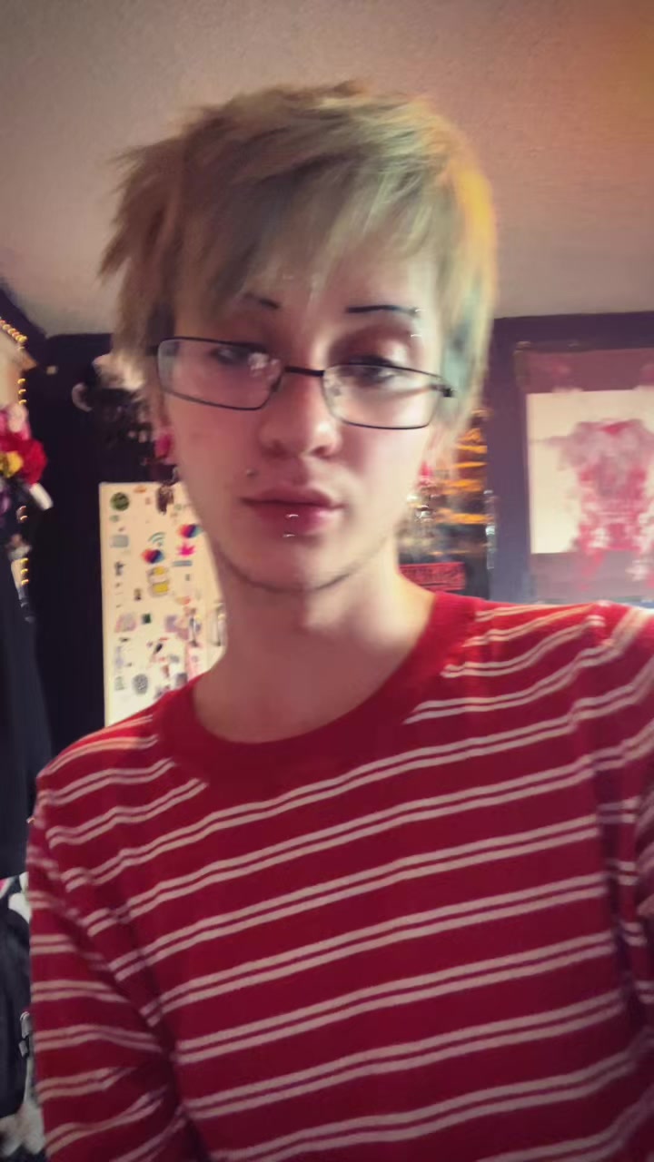 @lexluvsick