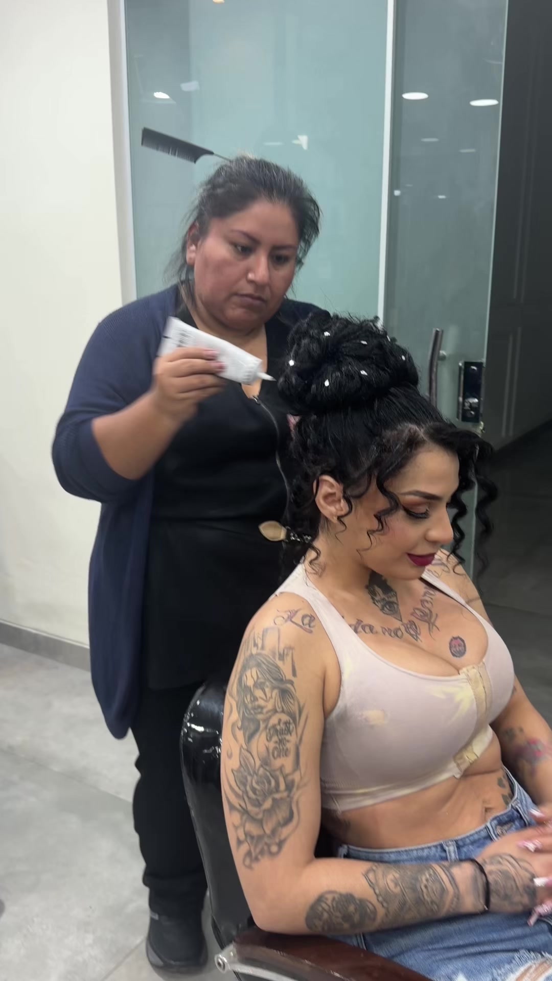 @triniLabombaLatina