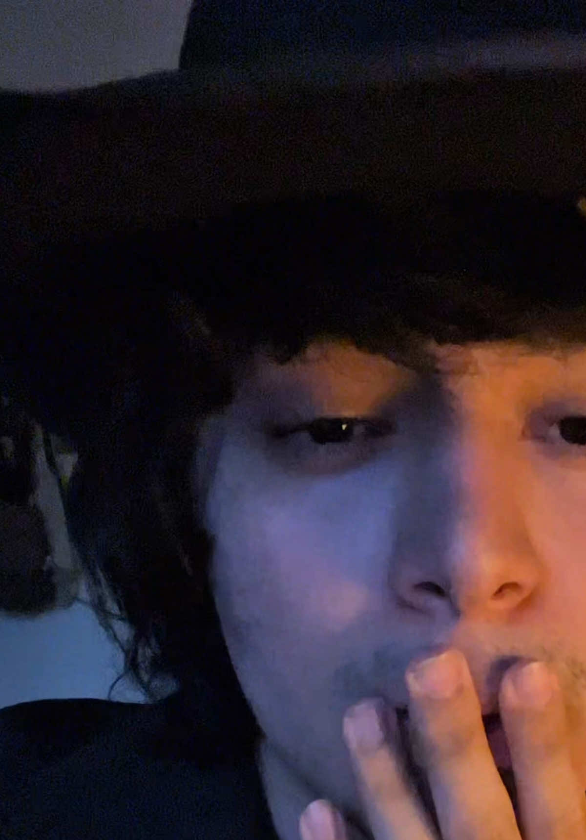 @JoshuaJV