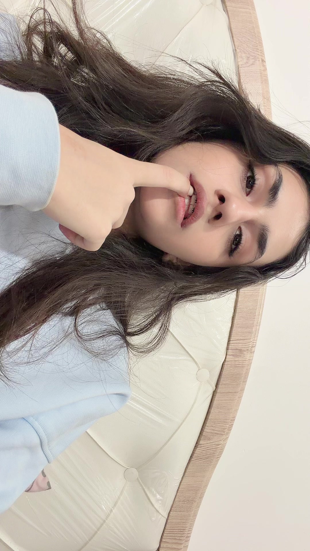 @nadi🕷️