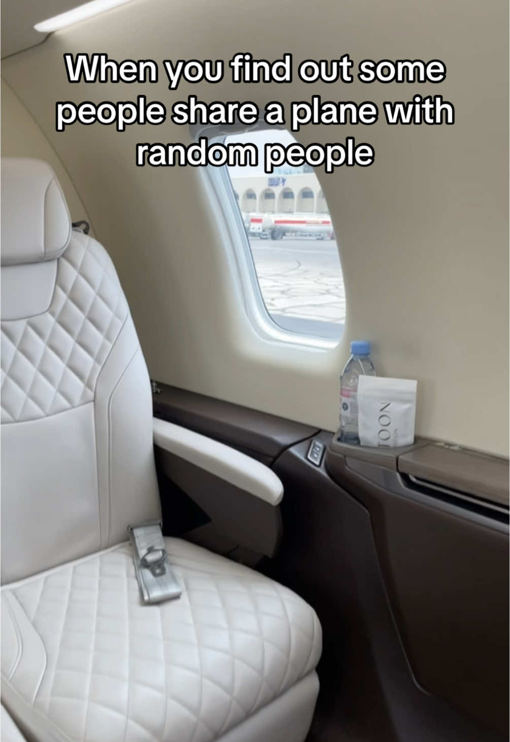@hugoprivatejets