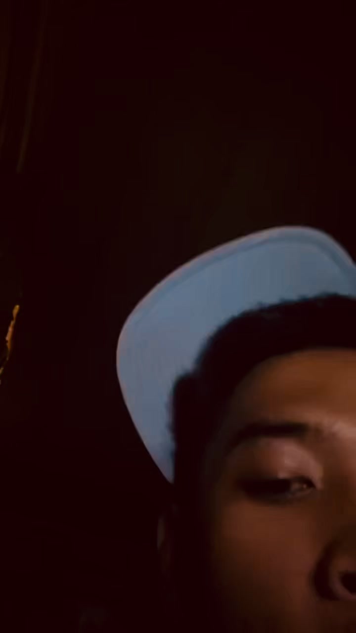 @KNSHI_