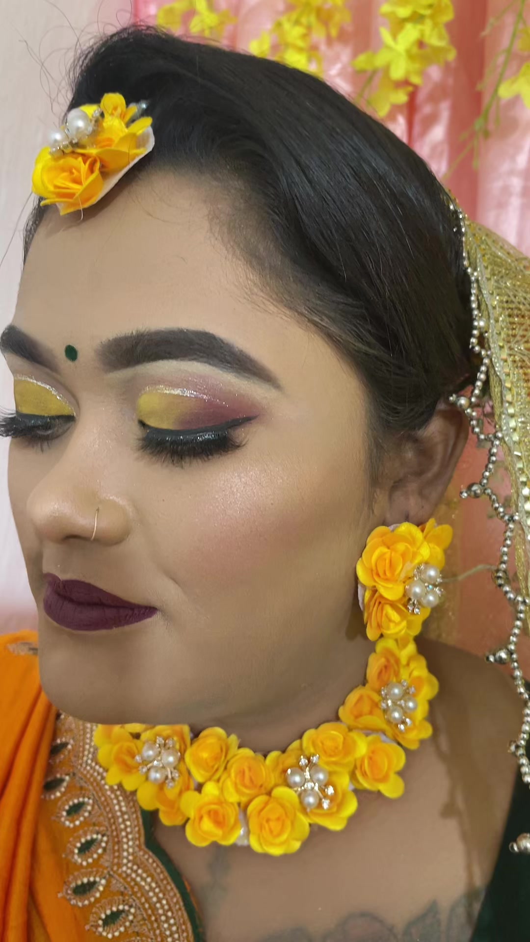 @Navishtamakeupartist
