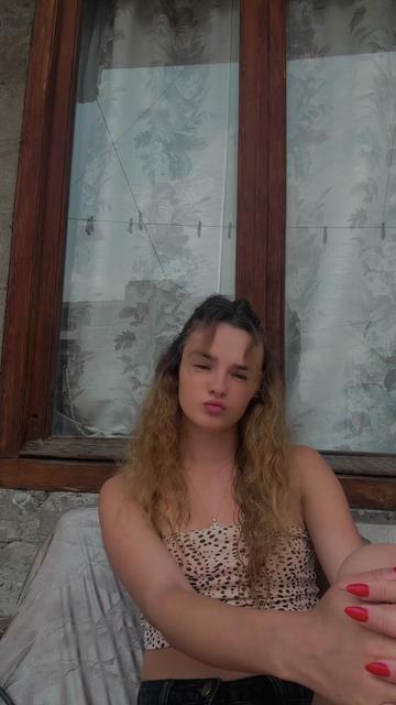 @MARIAMO🦋