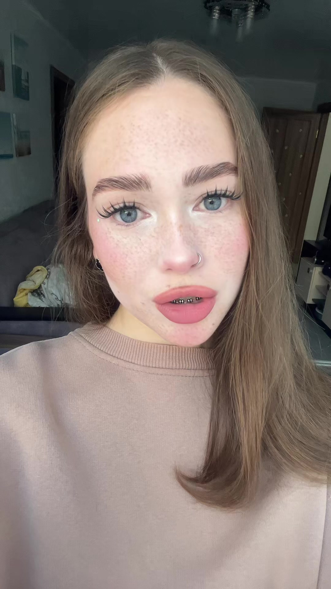 @алинка