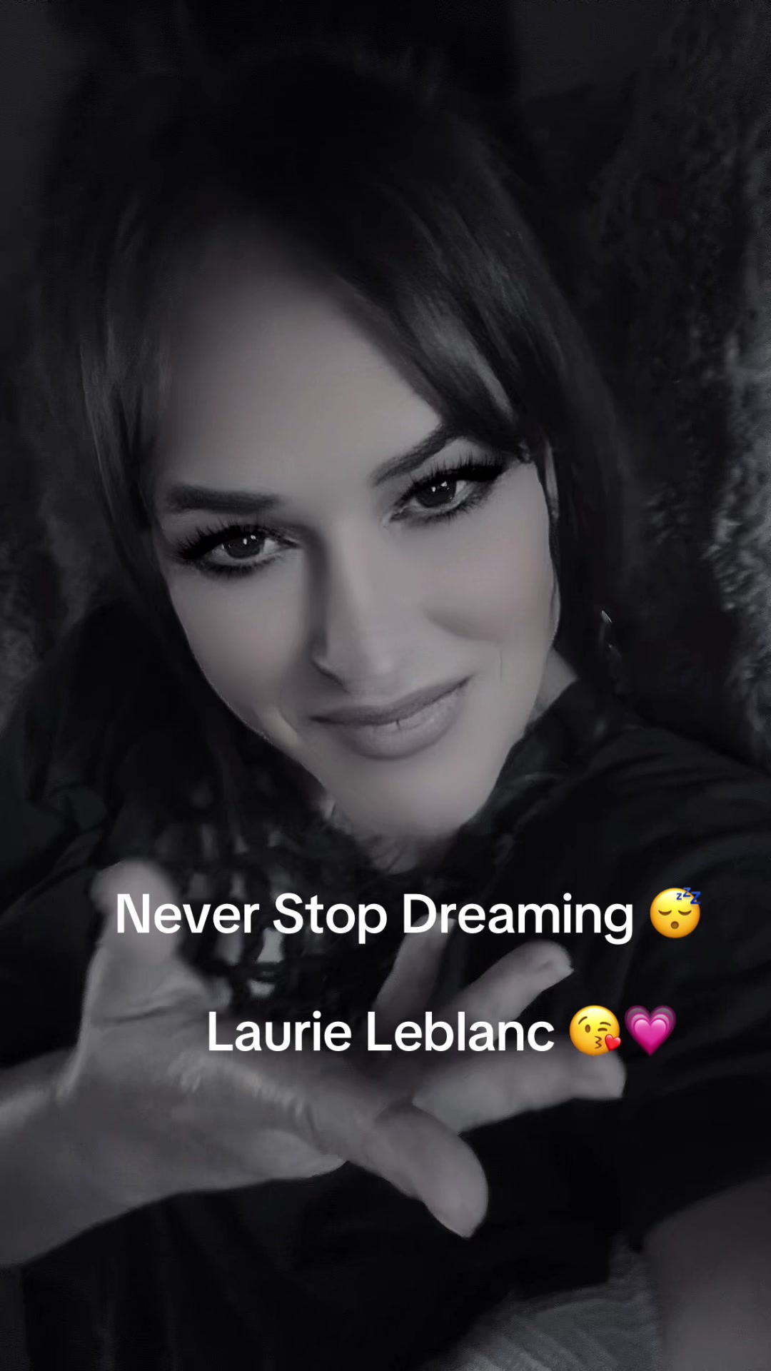 @uptunegirl_
