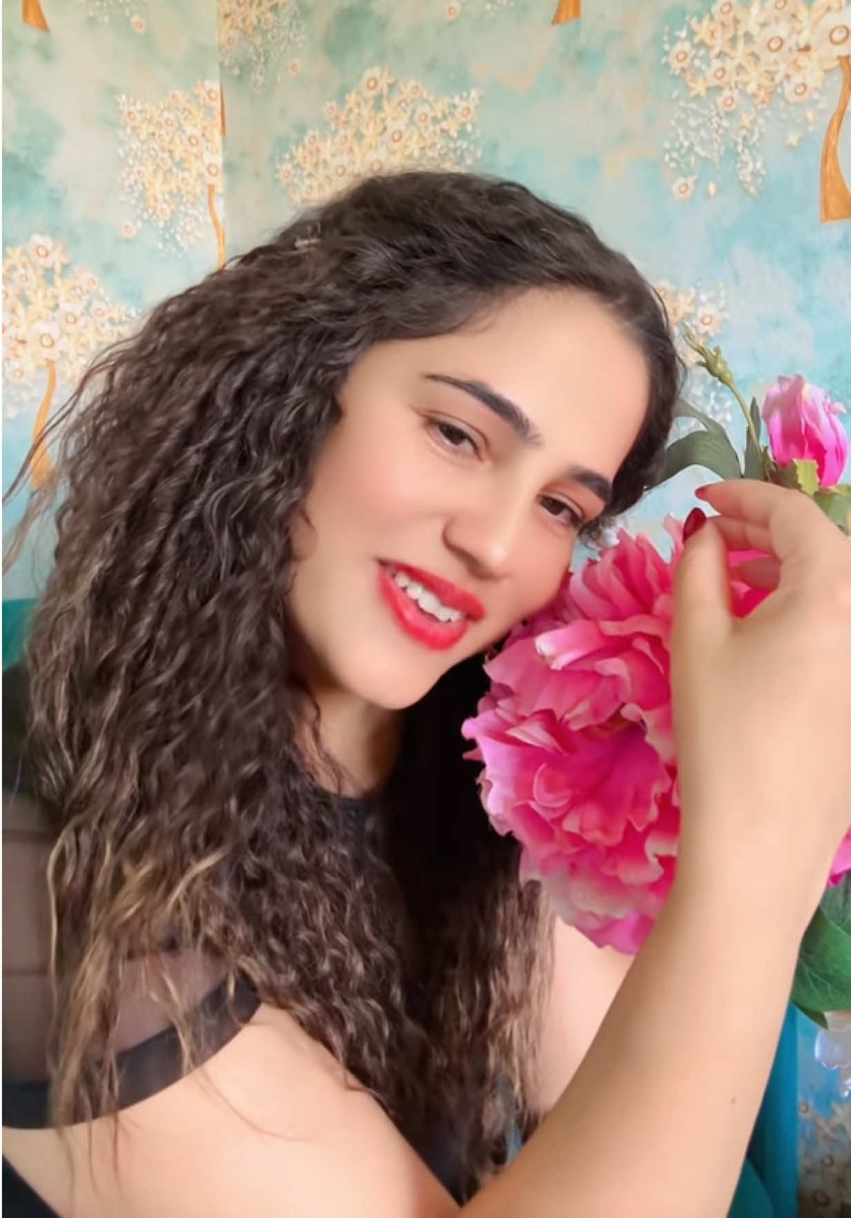 @Happy_Girl 🌻🇳🇵🇯🇵