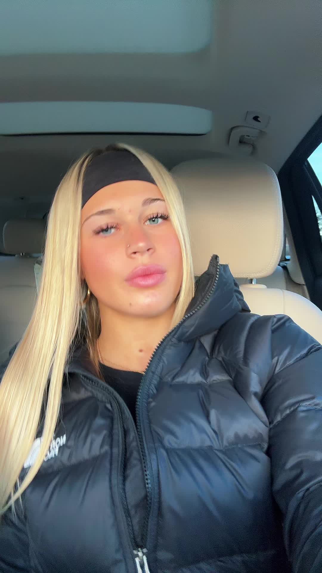 @sophia