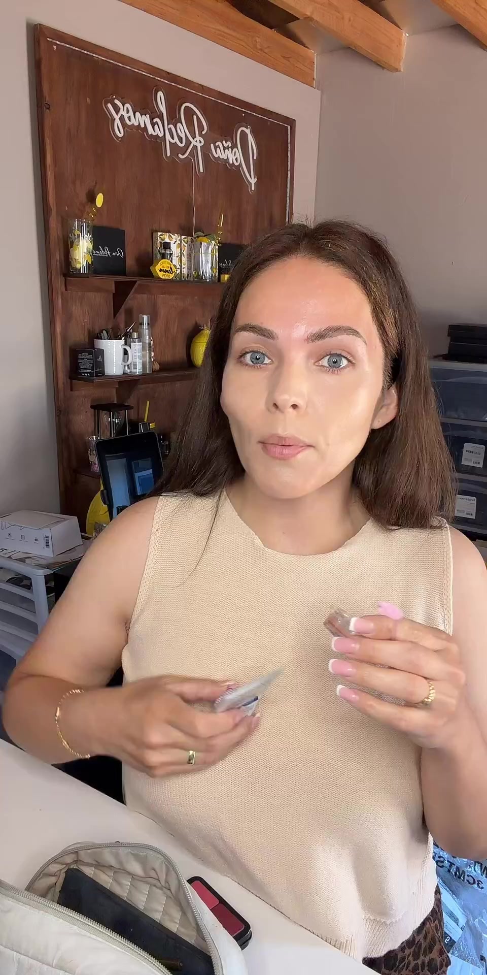 @Do&ntilde;a Reclamos