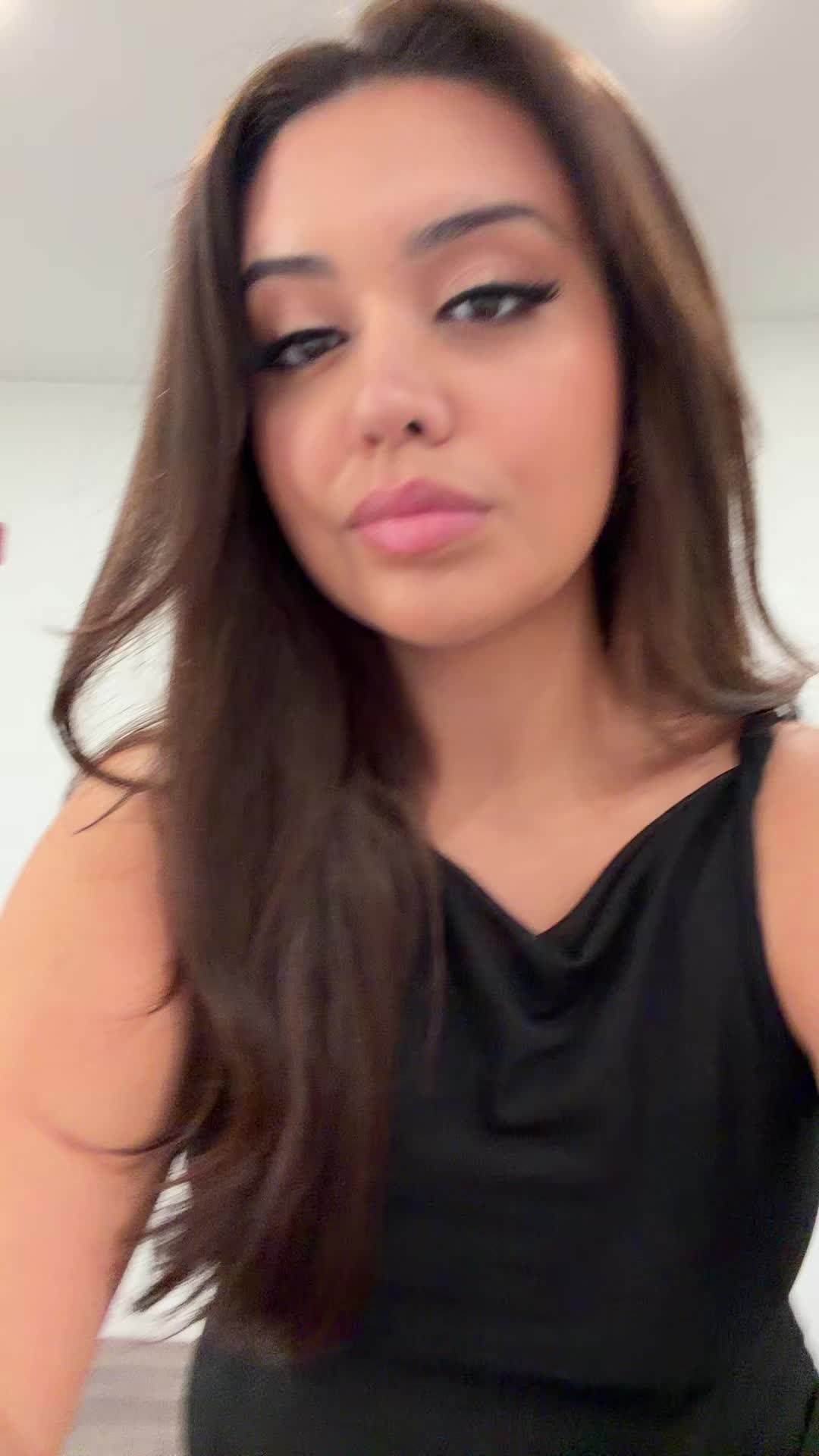 @J.🤍