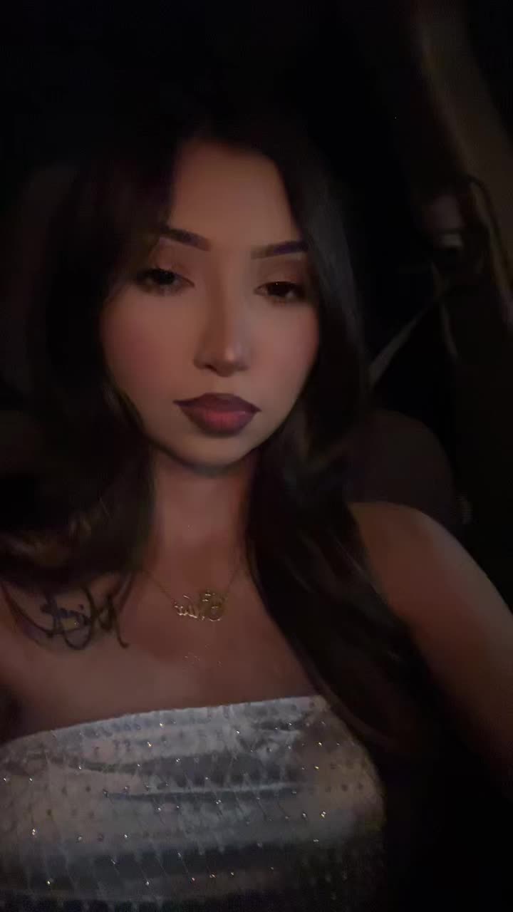 @𝑀𝒾𝒶 𝒷𝑒𝓁𝓁𝒶 𝓇𝑜𝓈𝑒