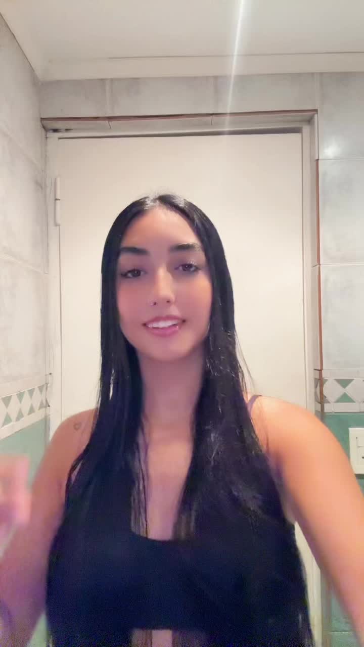 @𝒮𝑜𝒻𝒾𝒶