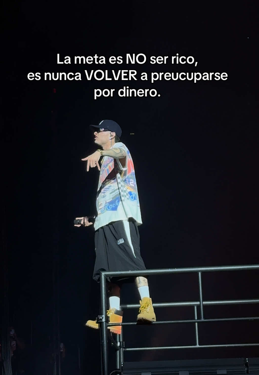@𝑬𝑳 𝑩𝑶𝑺𝑻𝑶𝑵