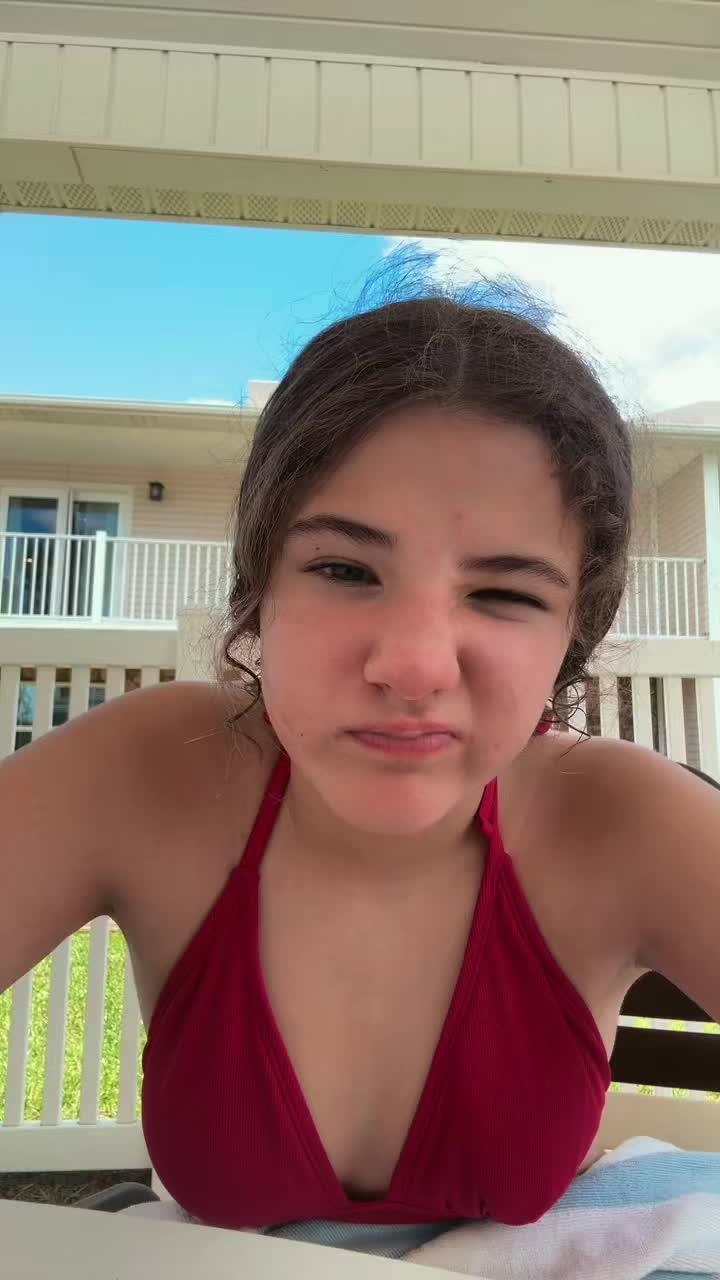 @zoeywebb_67
