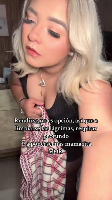 @Aly la salvi 🇸🇻