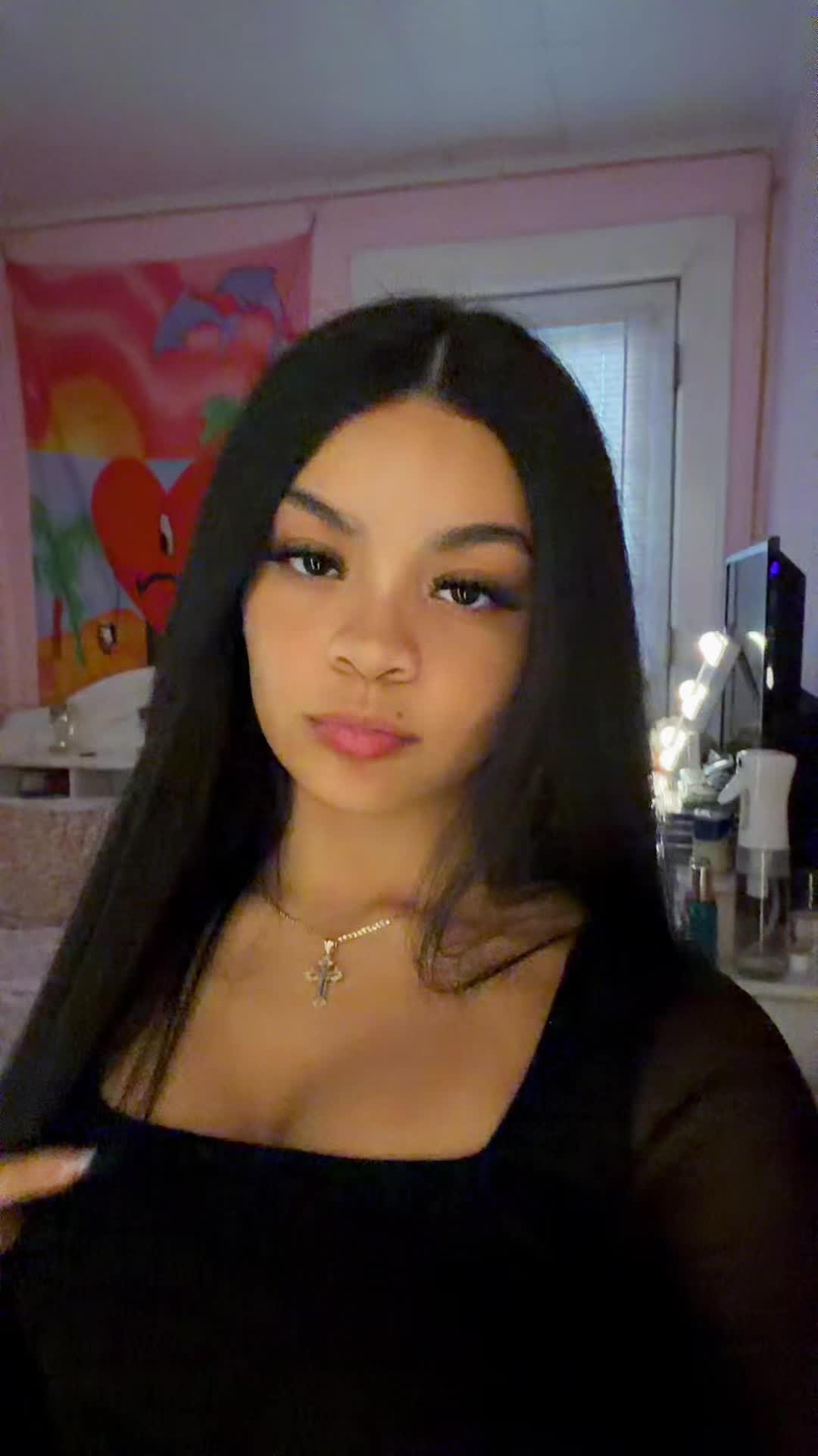 @️