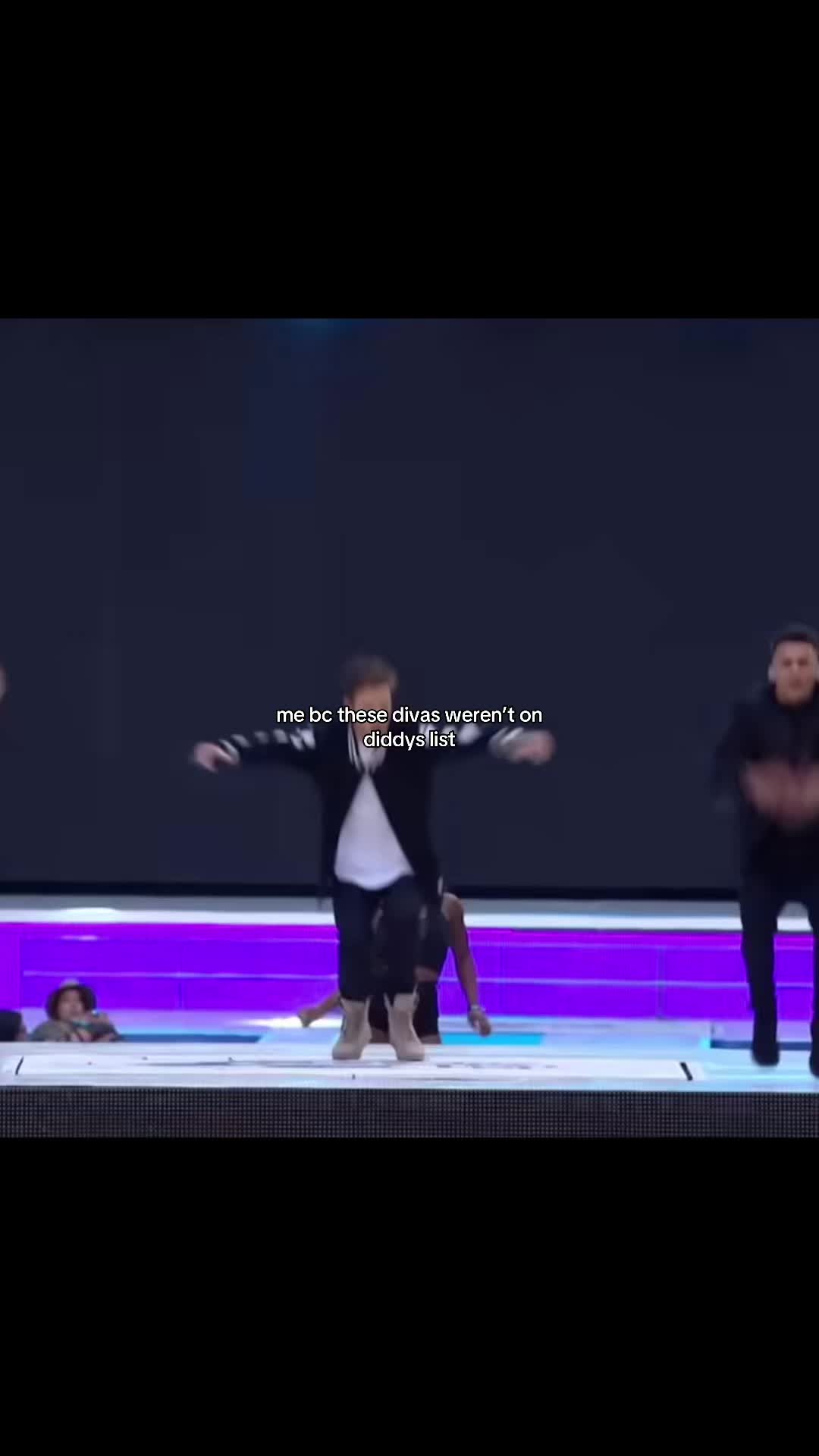 @𝟏𝐃