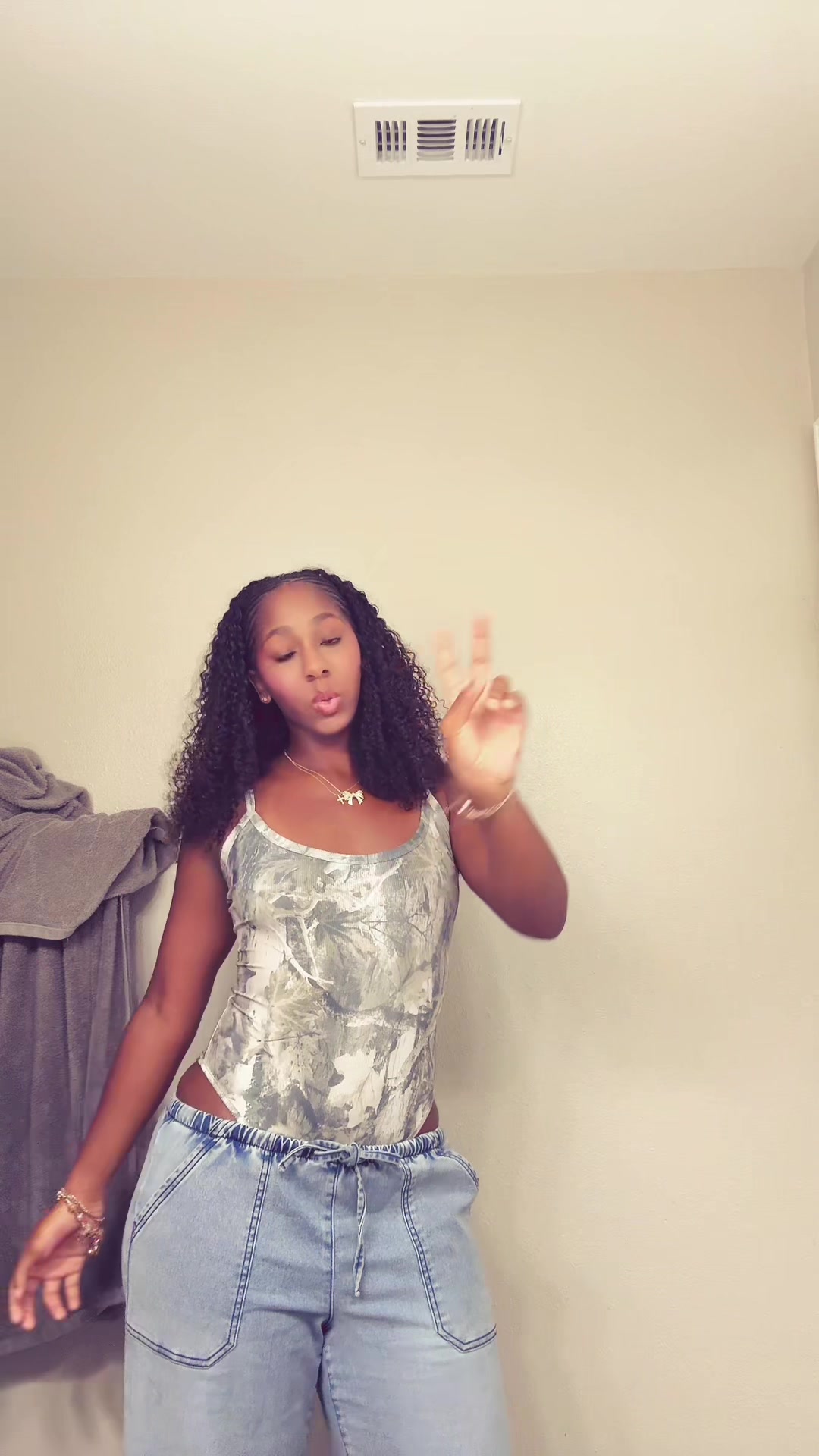@jilliandawnsowell