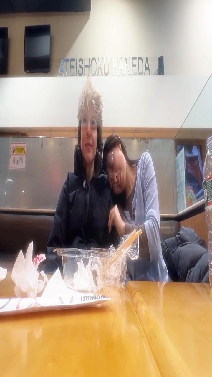 @꩜