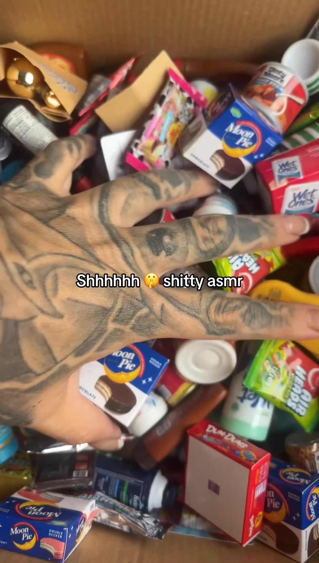 @Lo