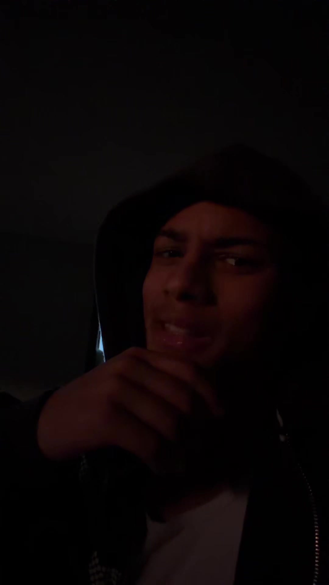 @4