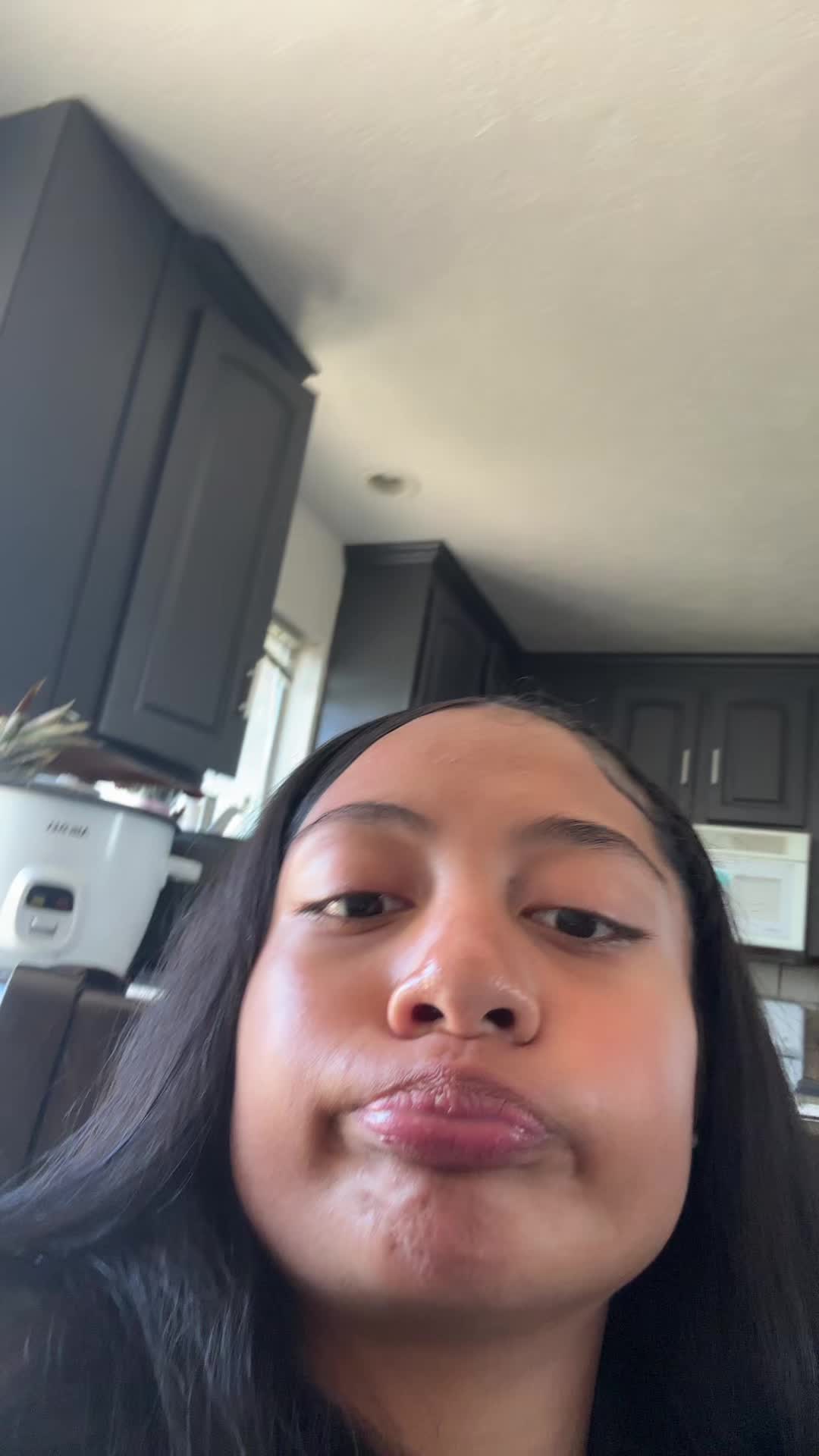 @urm0m