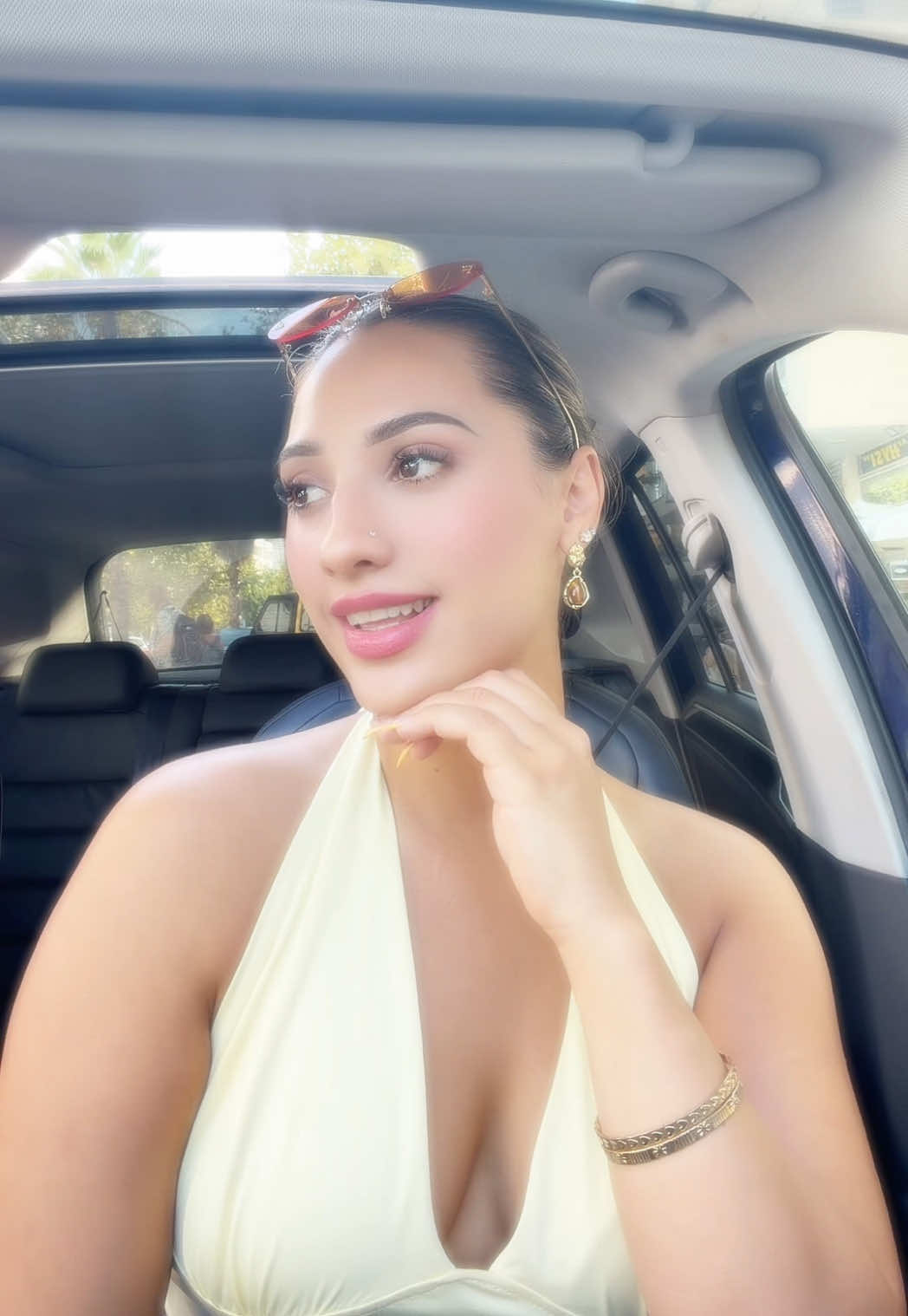 @Angjelina