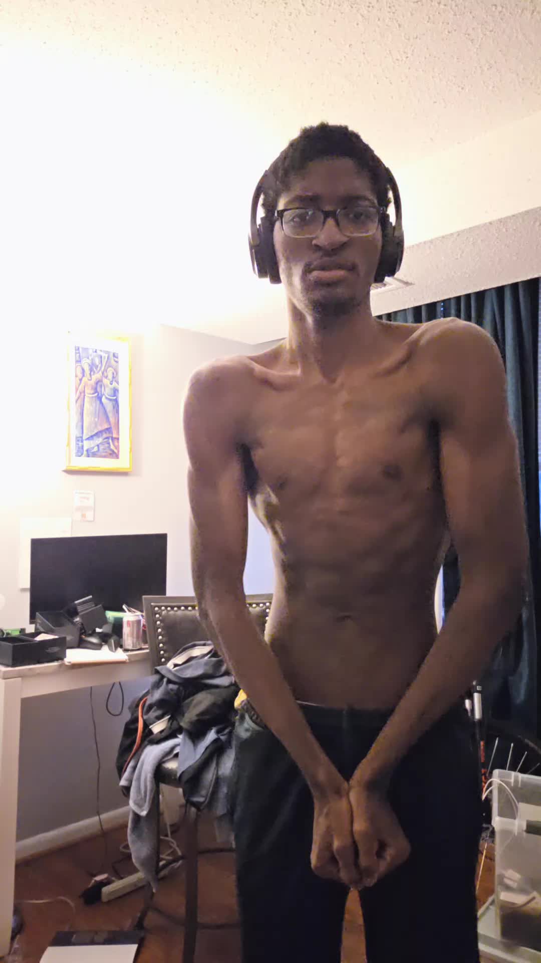 @๐
