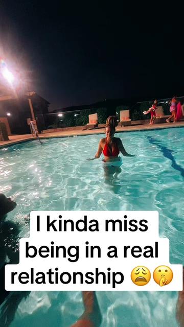 @Stinaastina🦋🌻