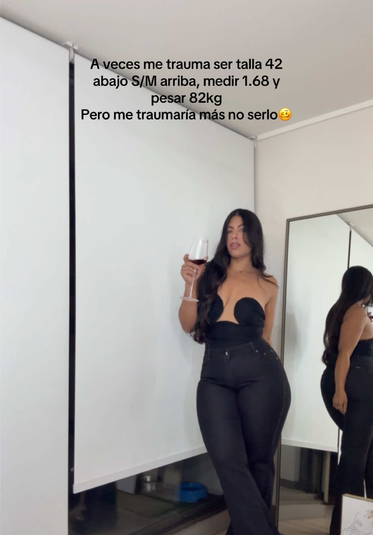 @Andrea Galue| Curvy creator🤎