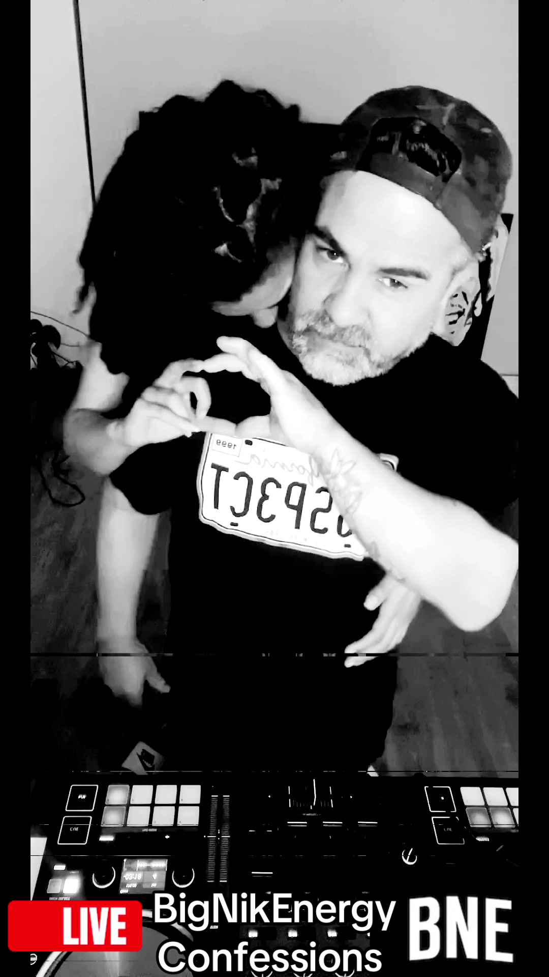 @🎧🖤DJBigNikEnergy🖤🎬🦚🌿