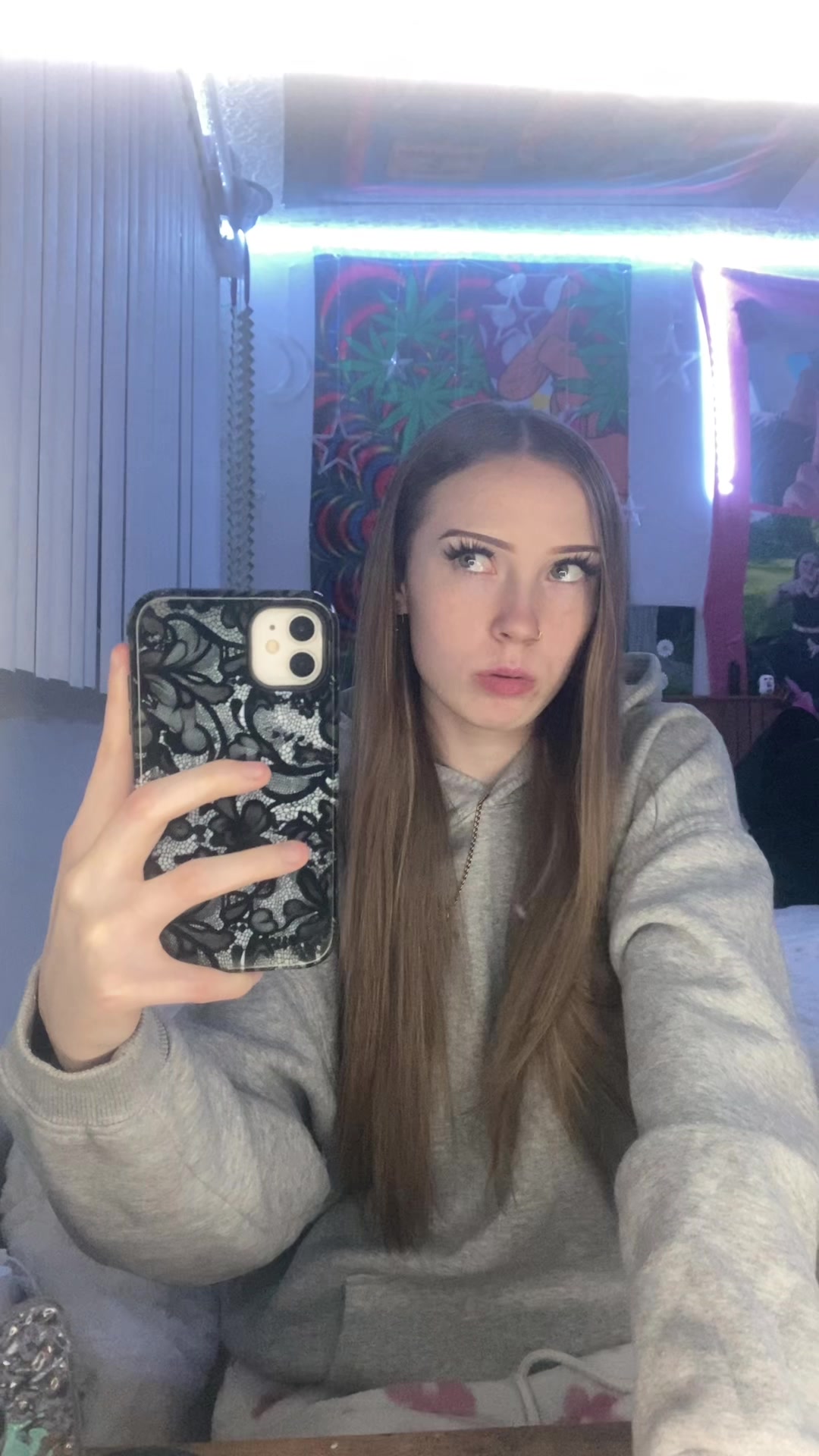 @De🧎🏻&zwj;♀️