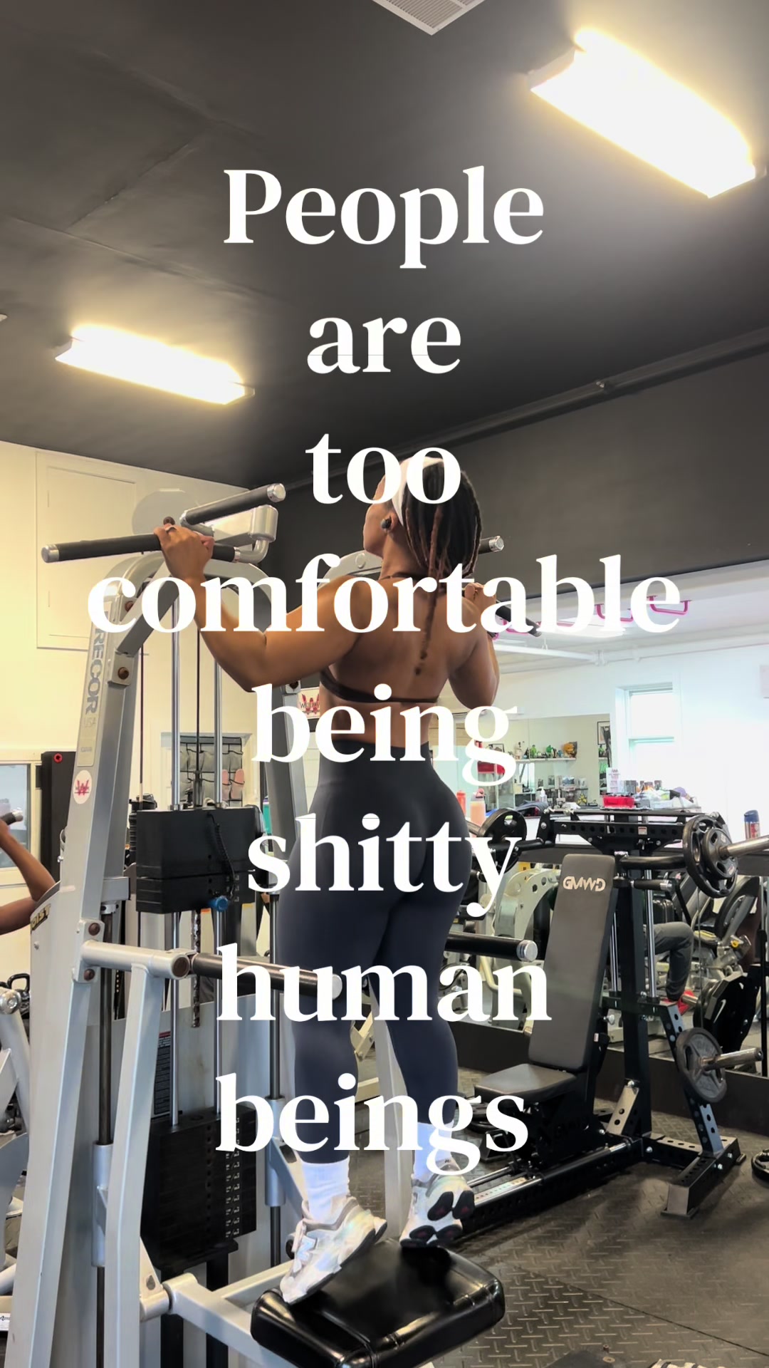 @Anyeé | WELLNESS BODYBUILDER